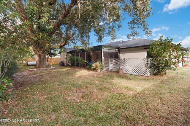 2355 Raintree Lake Circle, Merritt Island, FL 32953