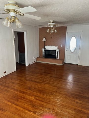 410 W Church Street, St Marys, GA 31558