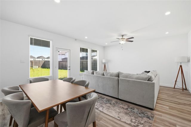 2919 Crown Gate Drive, Houston, TX 77047