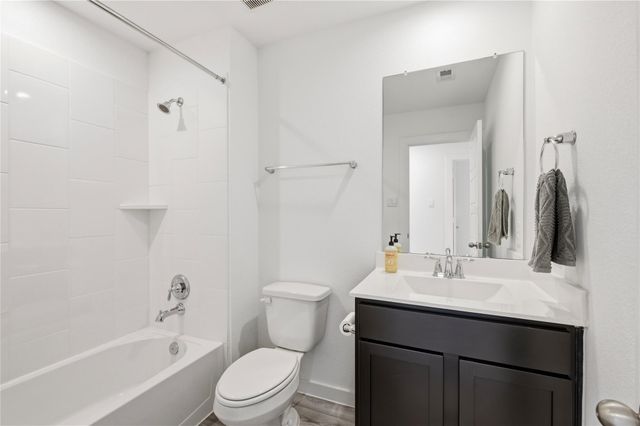 2919 Crown Gate Drive, Houston, TX 77047