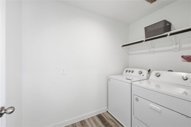 2919 Crown Gate Drive, Houston, TX 77047