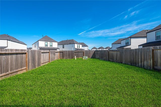 2919 Crown Gate Drive, Houston, TX 77047