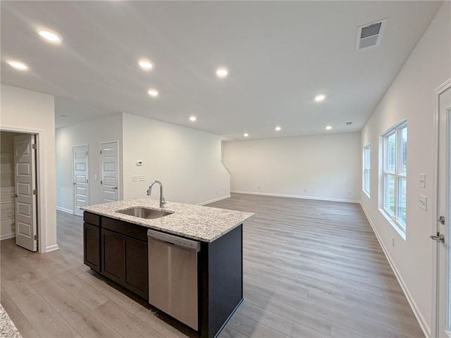 107 Stonecreek Avenue, Rockmart, GA 30153