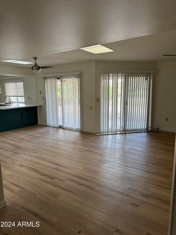 10933 W Tropicana Circle, Sun City, AZ 85351