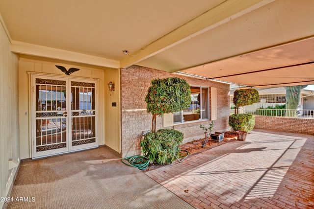 10933 W Tropicana Circle, Sun City, AZ 85351