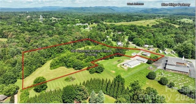 820 Suncrest Orchard Road, North Wilkesboro, NC 28659
