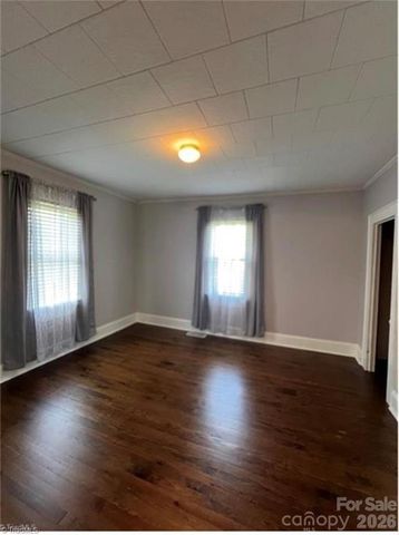 820 Suncrest Orchard Road, North Wilkesboro, NC 28659