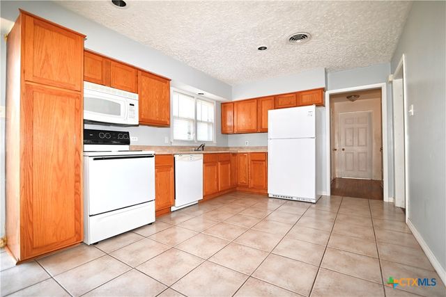 109 Ridge Street, Copperas Cove, TX 76522