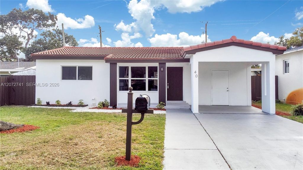 40 SE 3rd Terrace, Dania Beach, FL 33004