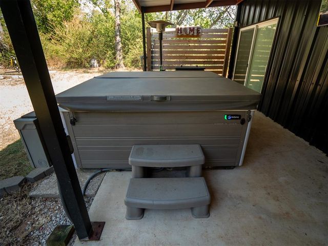 36606 Garretts Lake Road, Shawnee, OK 74804