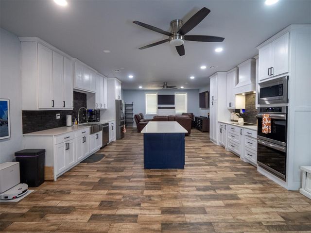 36606 Garretts Lake Road, Shawnee, OK 74804
