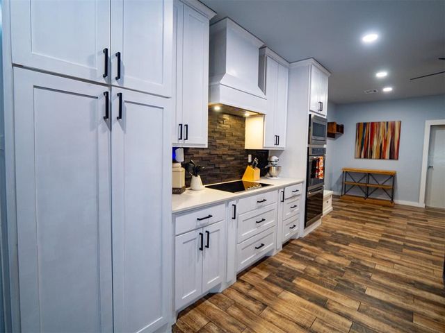 36606 Garretts Lake Road, Shawnee, OK 74804