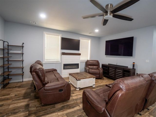 36606 Garretts Lake Road, Shawnee, OK 74804
