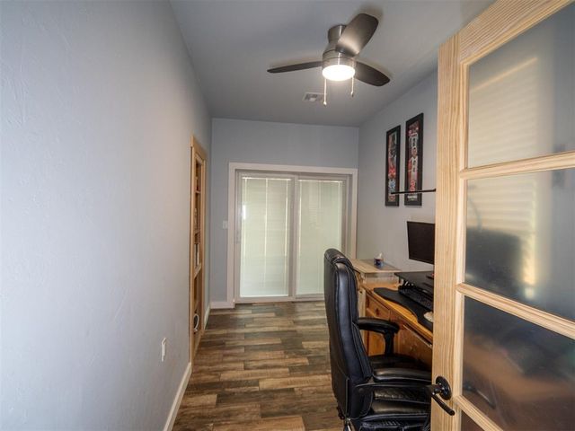 36606 Garretts Lake Road, Shawnee, OK 74804