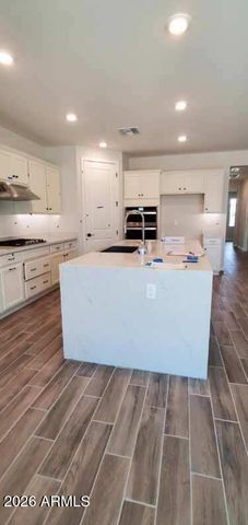 17258 W SELDON Lane, Waddell, AZ 85355