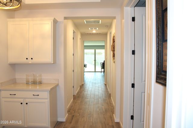 17258 W SELDON Lane, Waddell, AZ 85355