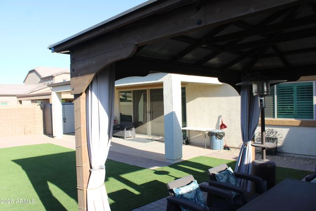 17258 W SELDON Lane, Waddell, AZ 85355