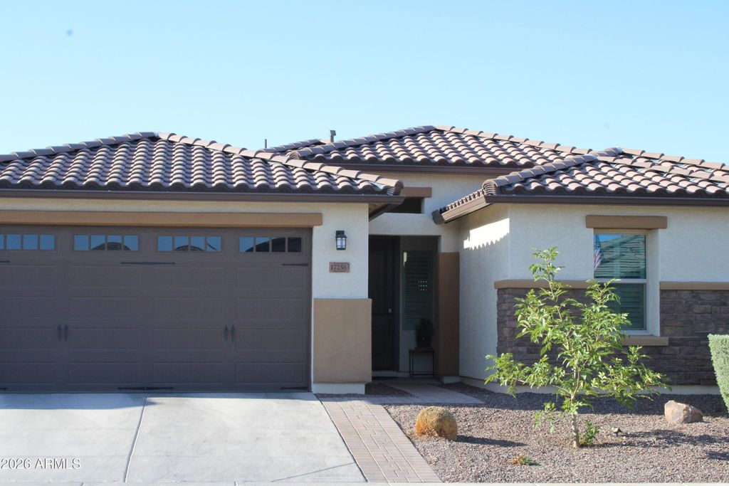 17258 W SELDON Lane, Waddell, AZ 85355 — photo 2
