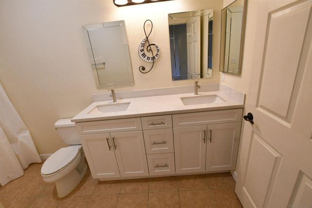 7677 Mission Gorge Rd 141, San Diego, CA 92120