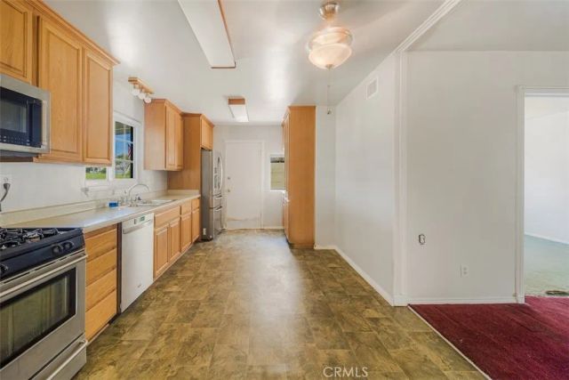 10050 Blanche Circle, Buena Park, CA 90620