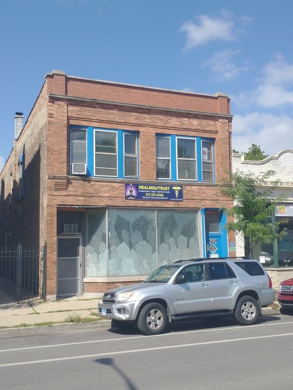 3646 W Wrightwood Avenue 2, Chicago, IL 60647