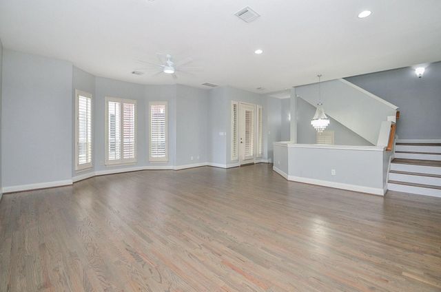 1016 Studer Street, Houston, TX 77007