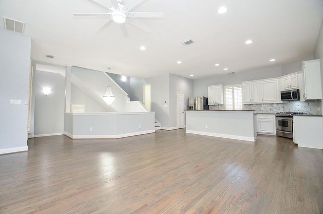 1016 Studer Street, Houston, TX 77007