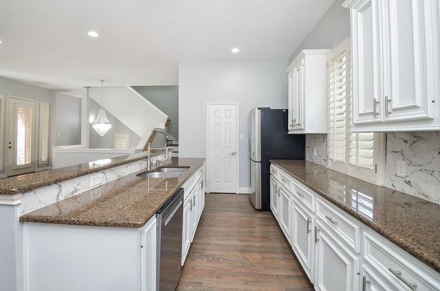 1016 Studer Street, Houston, TX 77007