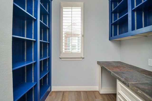 1016 Studer Street, Houston, TX 77007