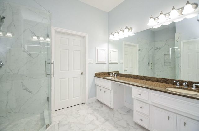 1016 Studer Street, Houston, TX 77007