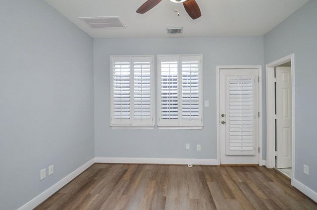 1016 Studer Street, Houston, TX 77007