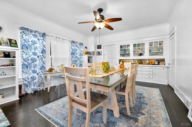 555 W D Street, Lemoore, CA 93245