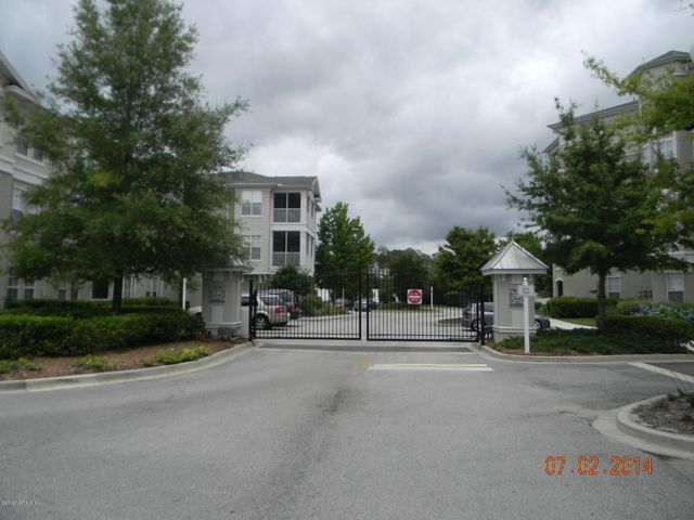 8290 GATE Parkway W 414, Jacksonville, FL 32216