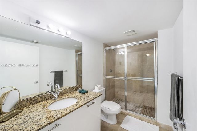 41 SE 5th St 1116, Miami, FL 33131