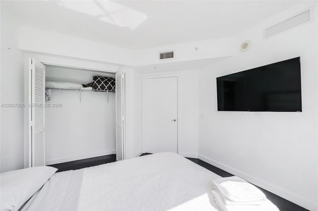 41 SE 5th St 1116, Miami, FL 33131