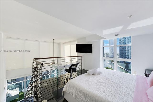 41 SE 5th St 1116, Miami, FL 33131