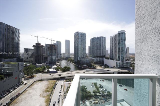 41 SE 5th St 1116, Miami, FL 33131