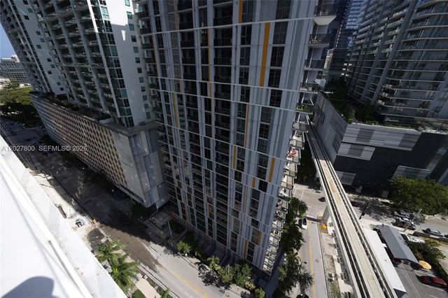 41 SE 5th St 1116, Miami, FL 33131