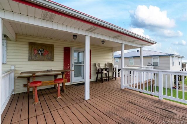 4998 Airhart Road A, Lake Charles, LA 70605