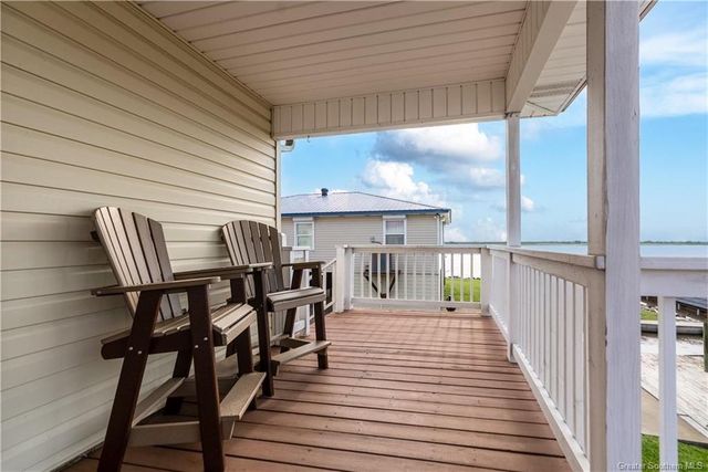 4998 Airhart Road A, Lake Charles, LA 70605