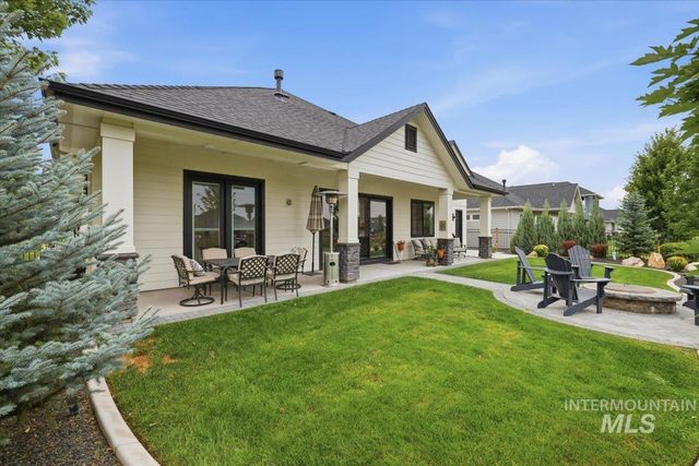 1461 N Diadora Ave, Eagle, ID 83616