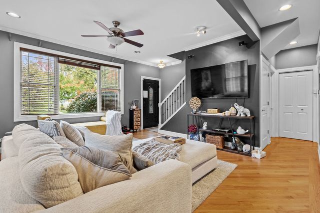 1236 Olive Road, Homewood, IL 60430