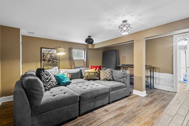 1236 Olive Road, Homewood, IL 60430