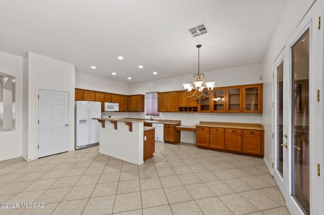 5821 W Aster Bloom Drive, Tucson, AZ 85735