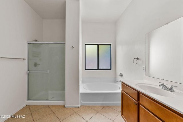 5821 W Aster Bloom Drive, Tucson, AZ 85735