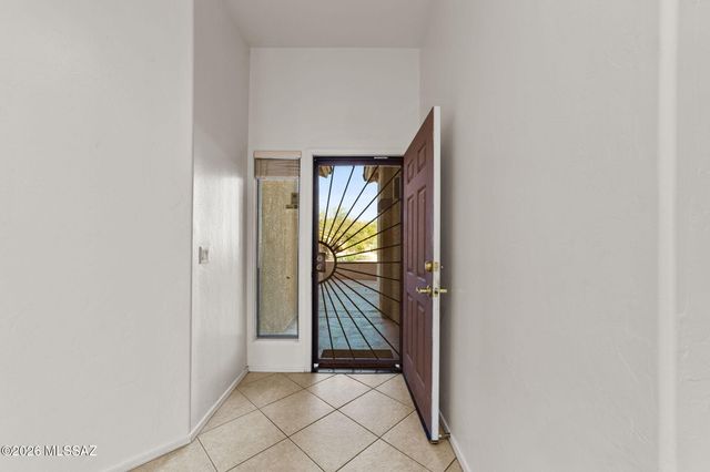 5821 W Aster Bloom Drive, Tucson, AZ 85735