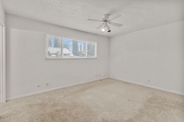 1428 Kent Way, Modesto, CA 95355