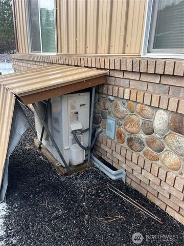 37855 Skyview Court N, Creston, WA 99147