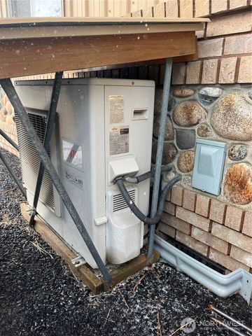 37855 Skyview Court N, Creston, WA 99147