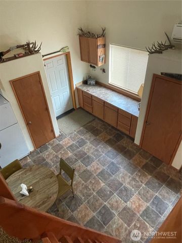 37855 Skyview Court N, Creston, WA 99147